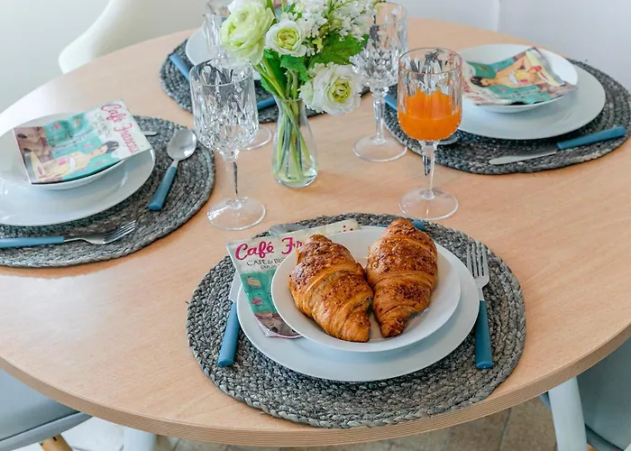 Apartment Stunning Clerigos Duplex In The Heart Of Porto