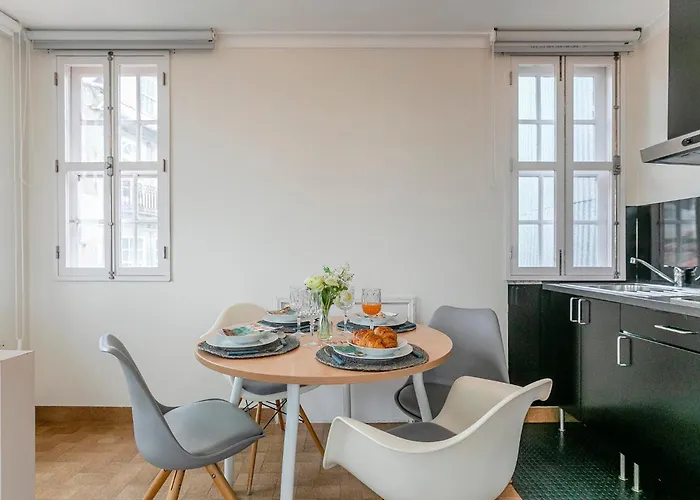 Stunning Clerigos Duplex In The Heart Of Apartment *