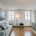 Apartman Stunning Clerigos Duplex In The Heart Of Porto
