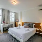 Stunning Clerigos Duplex In The Heart Of Διαμέρισμα