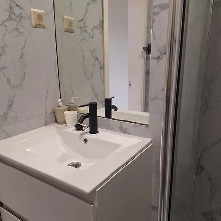 Stunning Clerigos Duplex In The Heart Of